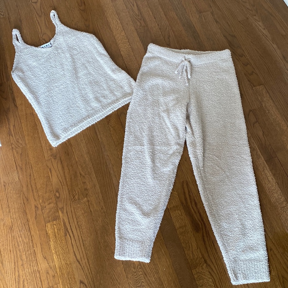 BRAND NEW | UNWORN Cozy 2-Piece Set